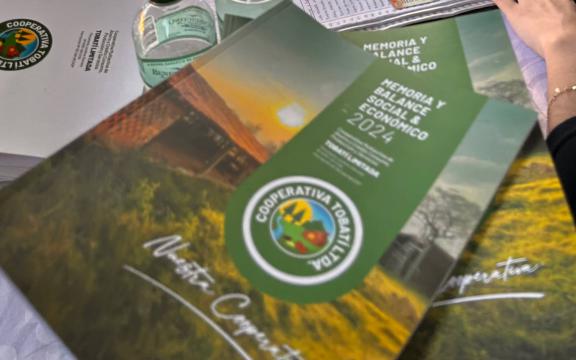 Jornada Cívica en la Cooperativa Tobatí: Asamblea Ordinaria 2025